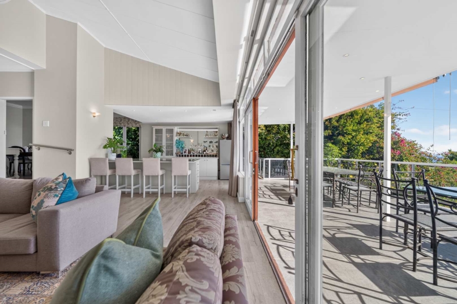 4 Bedroom Property for Sale in Camps Bay Western Cape